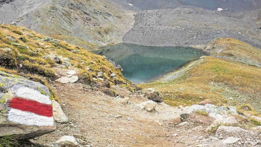 Bergwanderwege stellen höhere Anforderungen an die Benutzerinnen und Benutzer. Foto: Reto Stifel