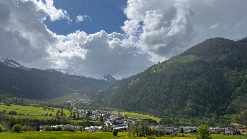 La Val Müstair, qua davent da Sta. Maria vers il Pass dal Fuorn, es ün dals trais partenaris dal reservat da biosfera (fotografia: Daniela Dobler).