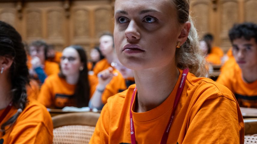 Alexa Palombo bei ihrer ersten Teilnahme an der Jugendsession. Foto: Léa Vaney, SAJV