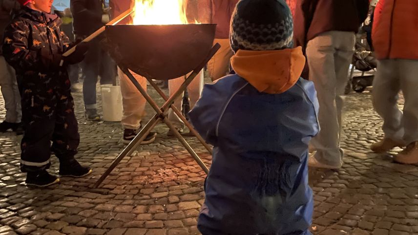 Adventsmarkt in Scuol. Foto Fadrina Hofmann