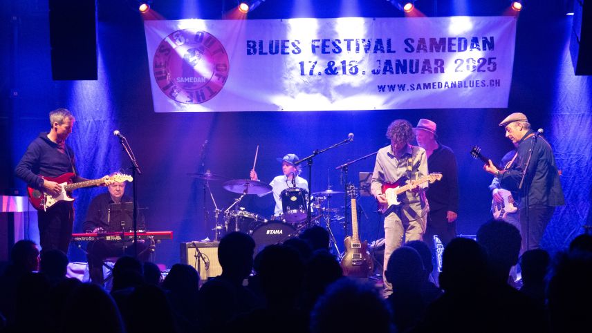 "Still got the Blues" mit dem Gastauftritt des erst zehnjährigen Drummers Jöri Würms.