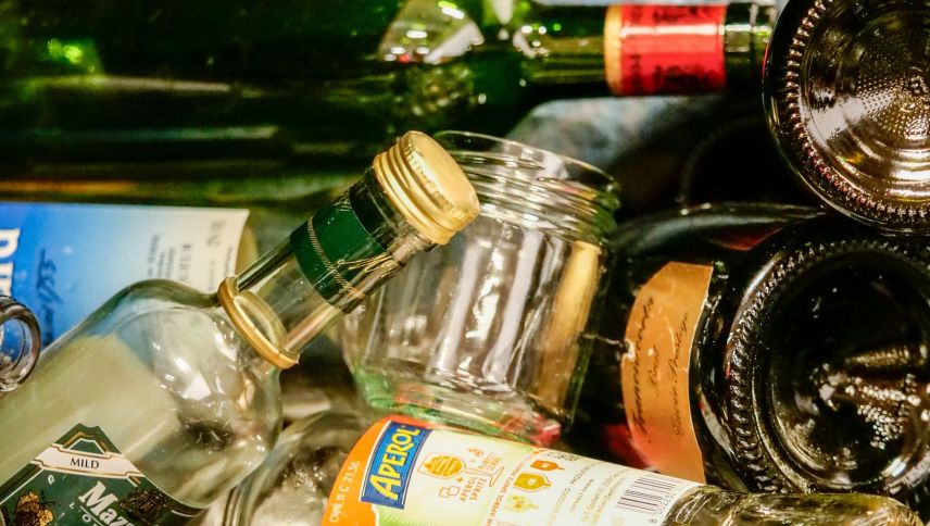 Zu Hause beginnt im Kleinen, was in einer nachhaltigen Kreislaufwirtschaft endet; verschiedene Materialien trennen und gesondert zur Sammelstelle bringen. Foto: Jon Duschletta