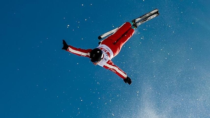 Die Athleten der Aerials sind wahre Luftakrobaten. Foto: Swiss Ski