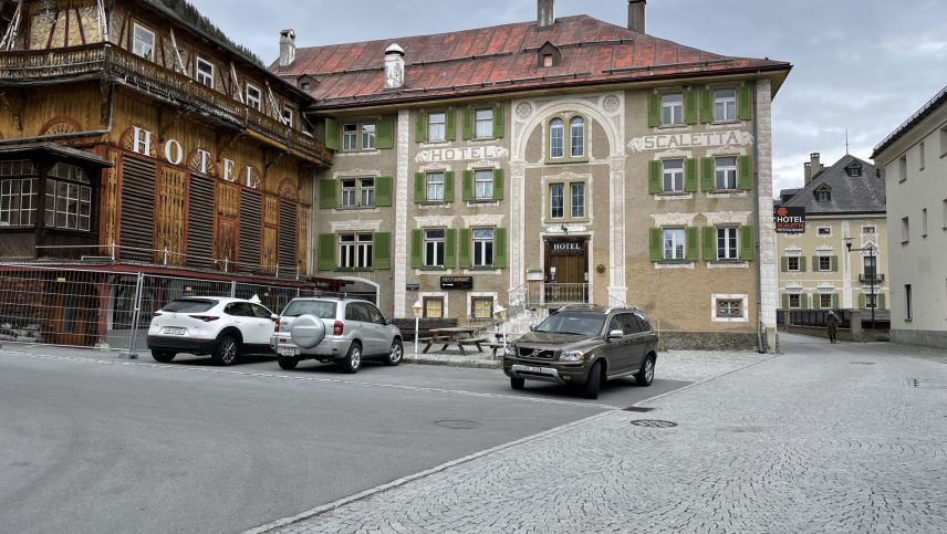 Das Hotel Scaletta, wie es sich heute präsentiert. Foto: Stiftung Scaletta S-chanf