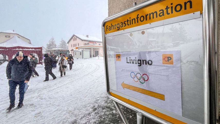 Rund 41'000 Olympia-Besucherinnen und -Besucher wurden durch den PostAuto-Shuttledienst nach Livigno gefahren. Foto: Jon Duschletta
