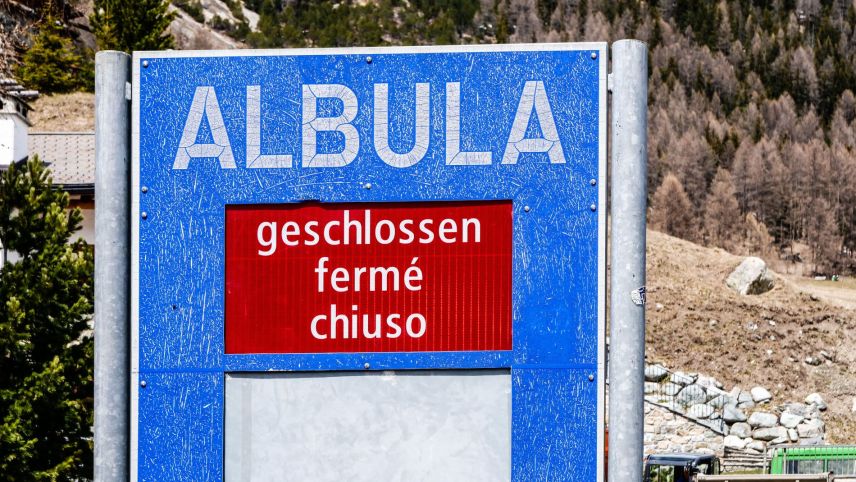 Heuer wurde die Wintersperre am Albulapass am 9. Mai aufgehoben, in den schneereichen Wintern 2021 und 2024 erfolgte dies erst rund einen Monat später, jeweils am 10. Juni. Symbolfoto: Jon Duschletta