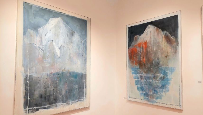 Bilder der Ausstellung «La montagna ammalata» von Cesare Lucchini. Foto: Barbara Esther Siegrist