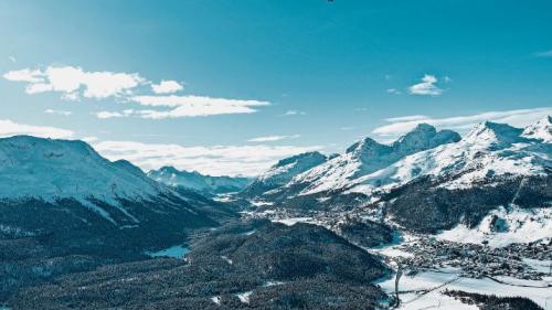 Die Region Maloja erarbeitet eine Nachhaltigkeitsstrategie. Mittels einer Online-Umfrage soll die Meinung der Bevölkerung abgeholt werden.     Foto: Engadin St. Moritz Tourismus AG/Filip Zuan