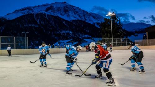 Das Spiel von Schülerteam Zuoz gegen Cambridge. Foto: Mayk Wendt