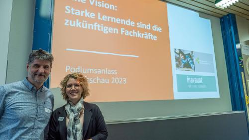 Sandra und Remo Püntener wollen mit der Stiftung «Inavaunt» die Berufslehre stärken. Foto: Reto Stifel