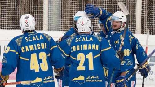 Der EHC St. Moritz gewinnt auch das zweite Derby in dieser Saison (Foto: Reto Stifel).