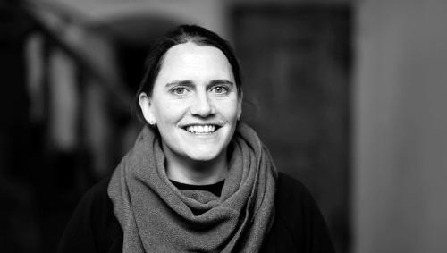 Martina Hänzi ist seit zwei Jahren Präsidentin der Engadin Scuol Tourismus AG (ESTAG) und führt nun auch die neue Tourismuskommission in Scuol. Die ESTAG wird aufgelöst (Foto: Mayk Wendt).