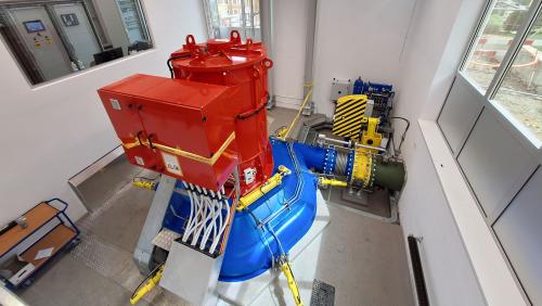 Blick in die Zentrale des erneuerten Kraftwerks Silvaplana von Repower. Foto: Repower AG