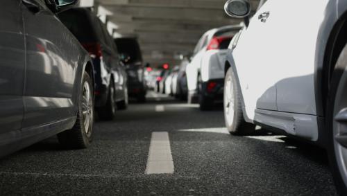 Warten am Vereinatunnel. Foto: Engadiner Post/Archiv
